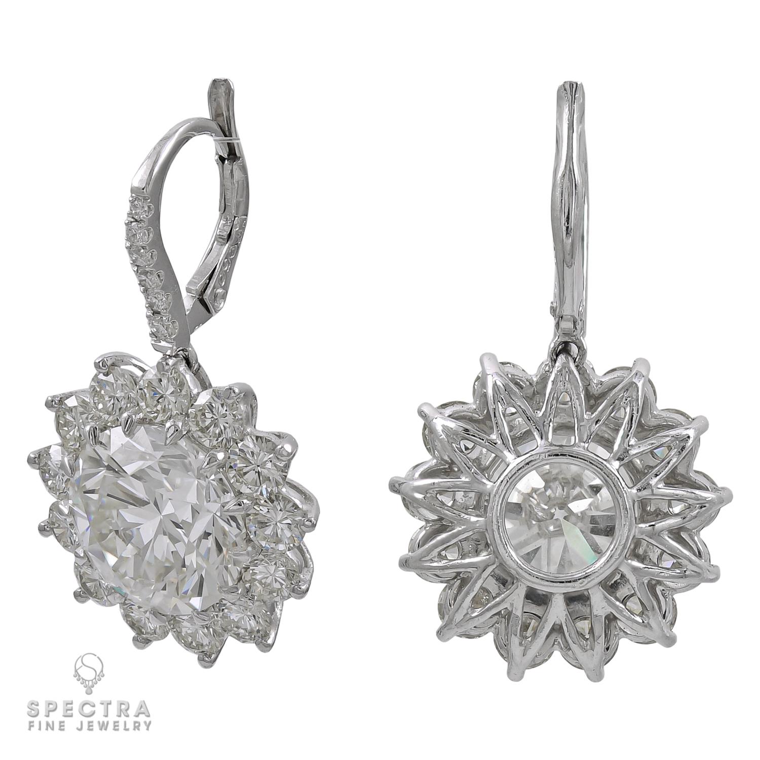 Taille ronde Spectra Fine Jewelry, boucles d'oreilles pendantes en diamants certifiés GIA en vente