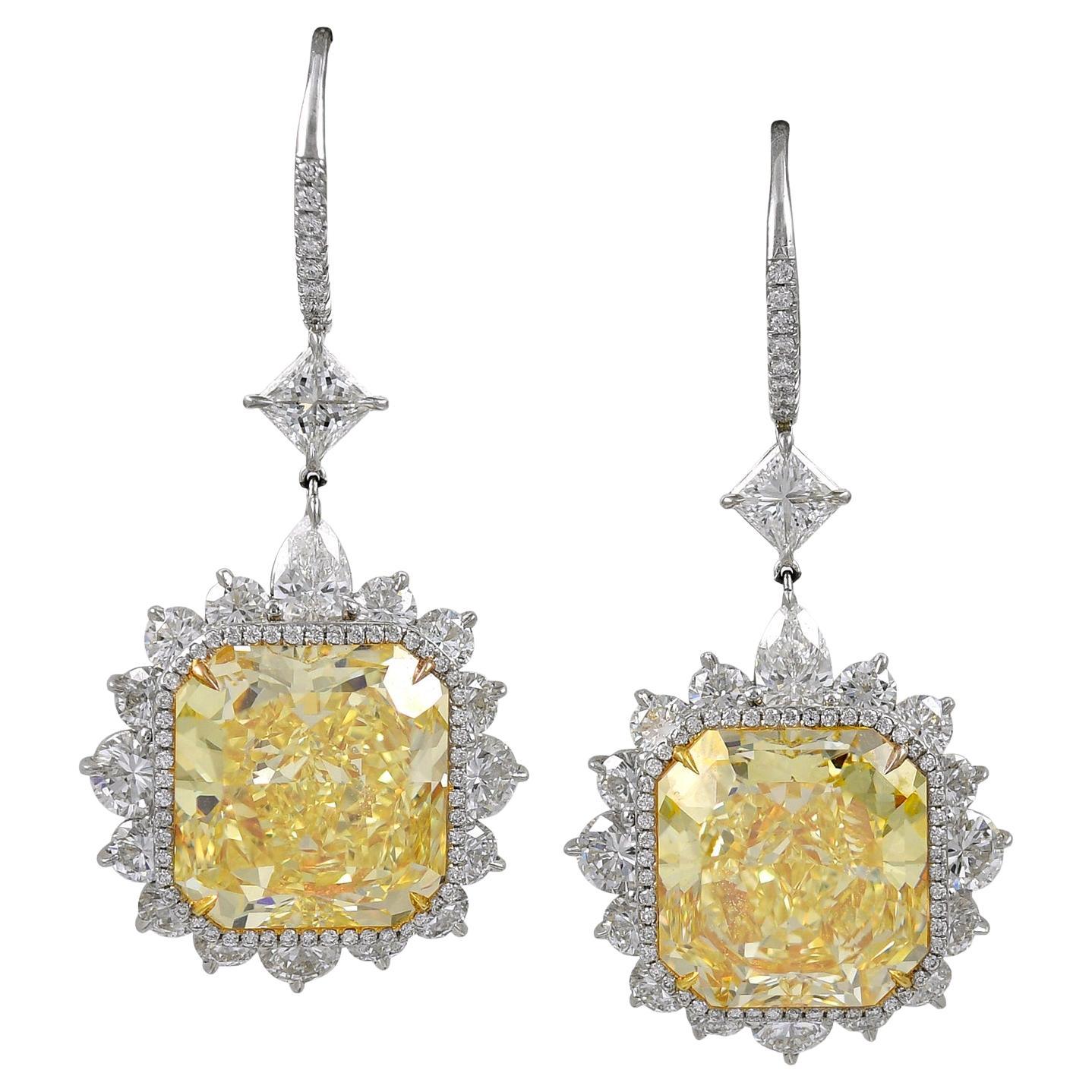 Spectra Fine Jewelry GIA Certified Fancy Yellow Diamond Dangle Earrings For Sale