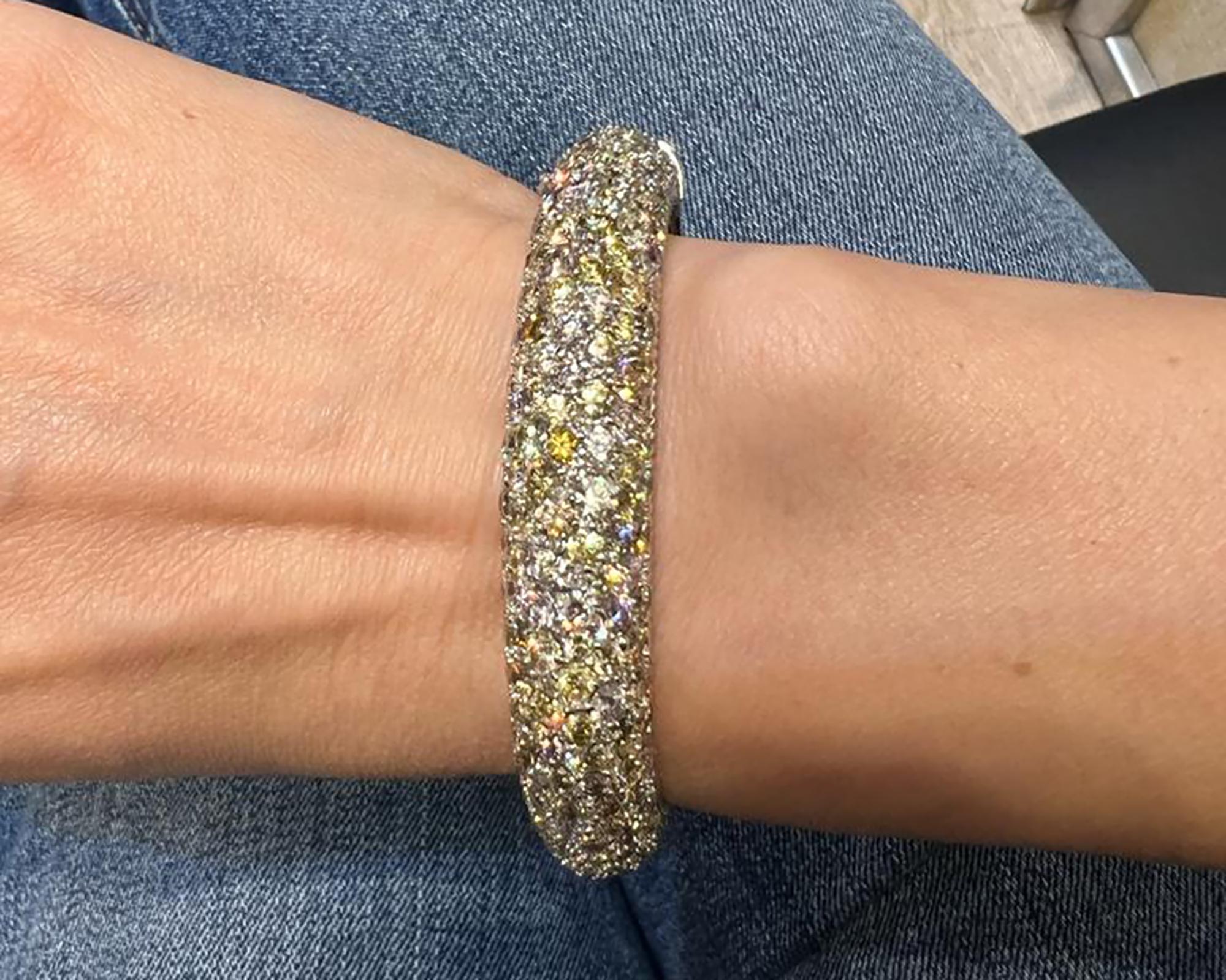 Contemporary Spectra Fine Jewelry Multicolored Diamond 18k White Gold Bracelet