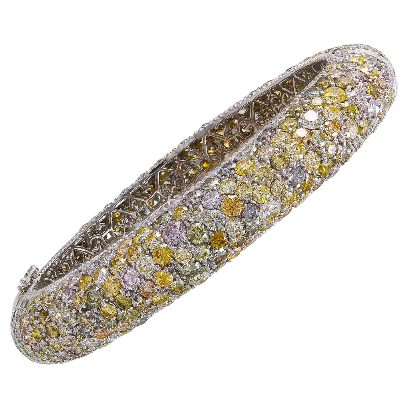Spectra Fine Jewelry Multicolored Diamond 18k White Gold Bracelet For Sale