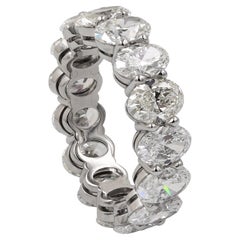 Spectra Fine Jewelry 7,85 Karat Oval Diamant-Eternity-Ring