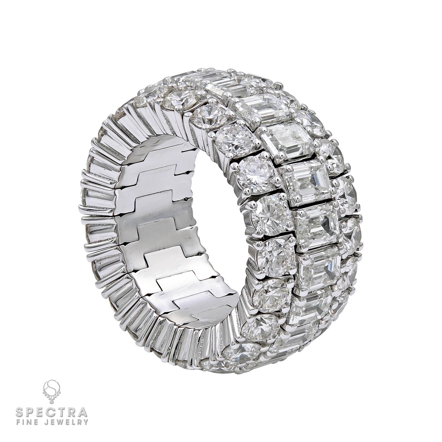 Introducing the epitome of elegance and flexibility in the world of fine jewelry: the Spectra Fine Jewelry Stretchy Diamond Wedding Band.

This stunning piece features three radiant rows of diamonds, each designed to captivate the eye and steal your