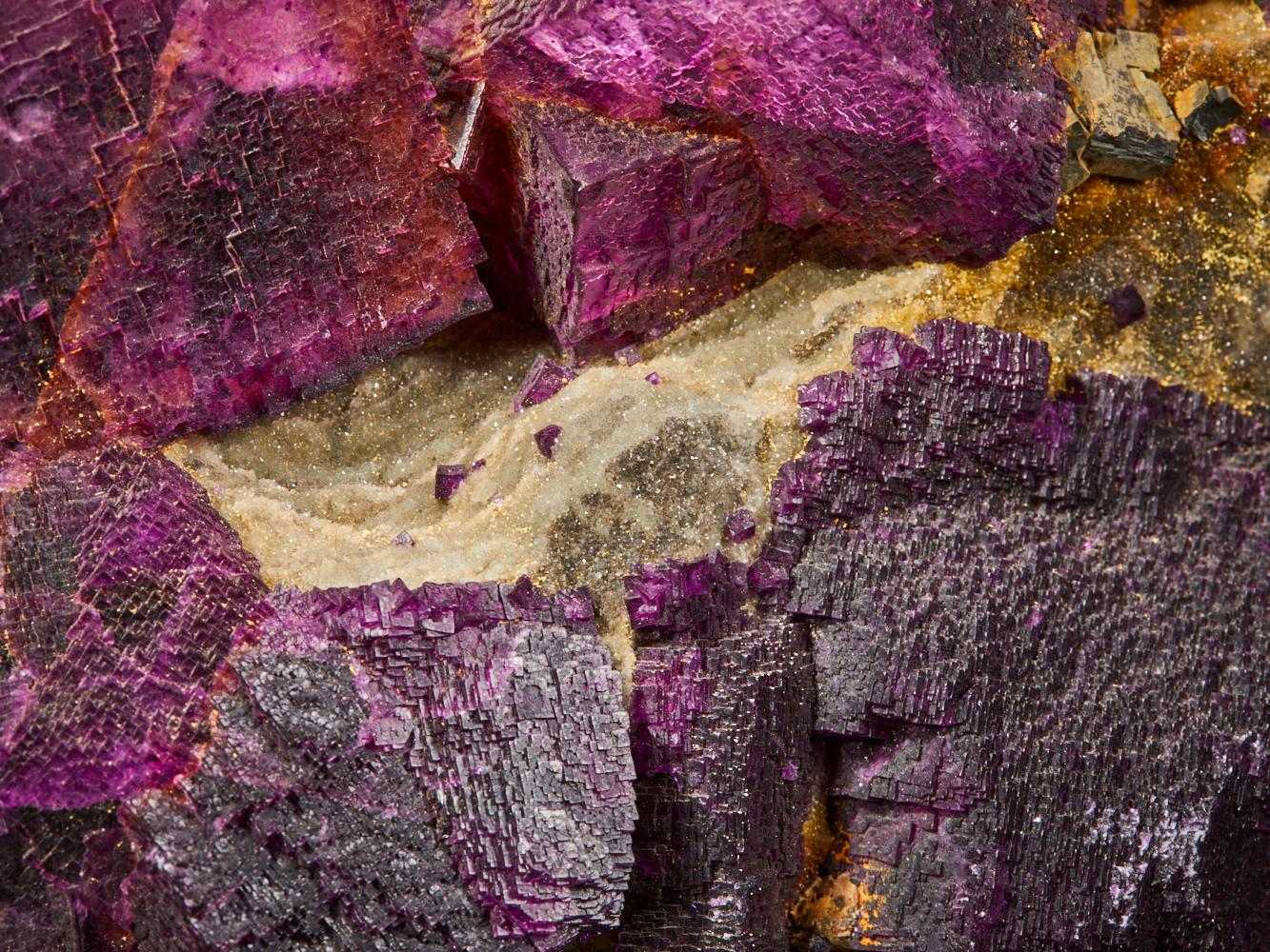 Sinfonia spettrale: Fluorite multicolore dagli USA in vendita 5