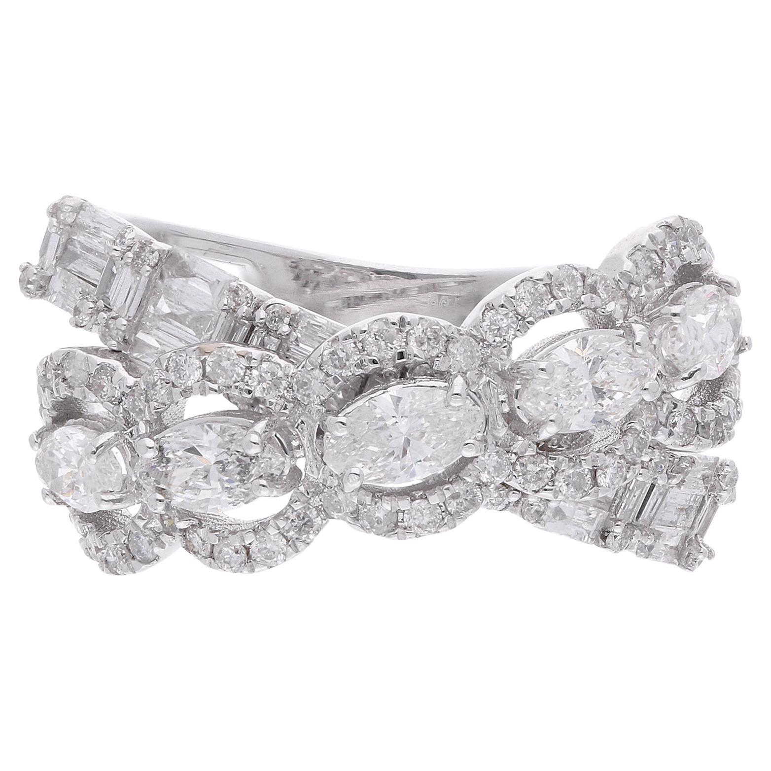 Anillo llamativo «Bypass» de Spectrum, en oro blanco de 18k con diamantes de tallado mixto en venta