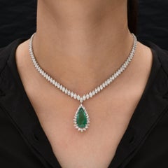 Spectrum Jewels 10.37Ct Emerald Diamond Halo 18K White Gold Chain Drop Necklace