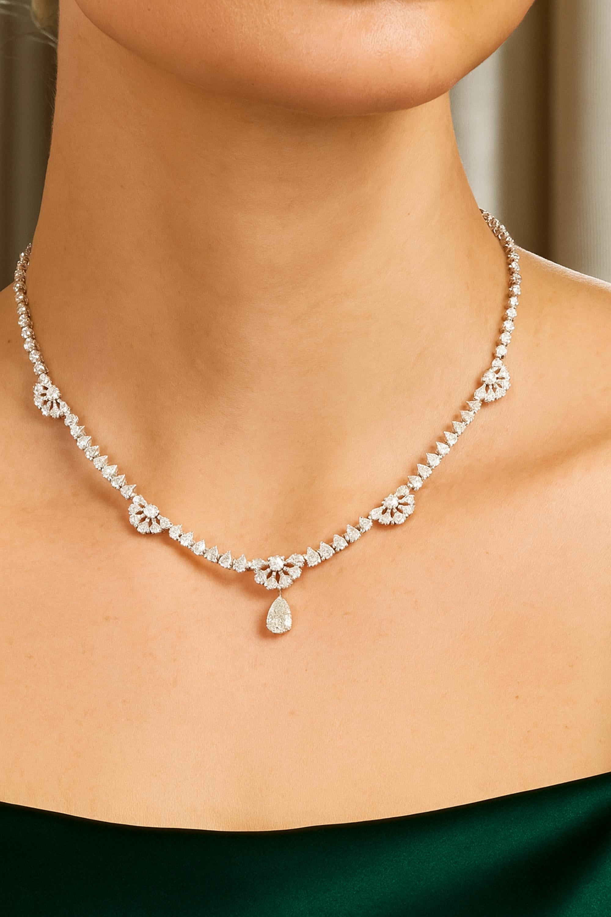 Celebrate this festive season with a touch of pure brilliance. Our 18K gold diamond choker 
necklace is more than jewelry — it’s a statement of timeless elegance. Handcrafted in solid 
18-karat gold and set with brilliant-cut natural diamonds, it