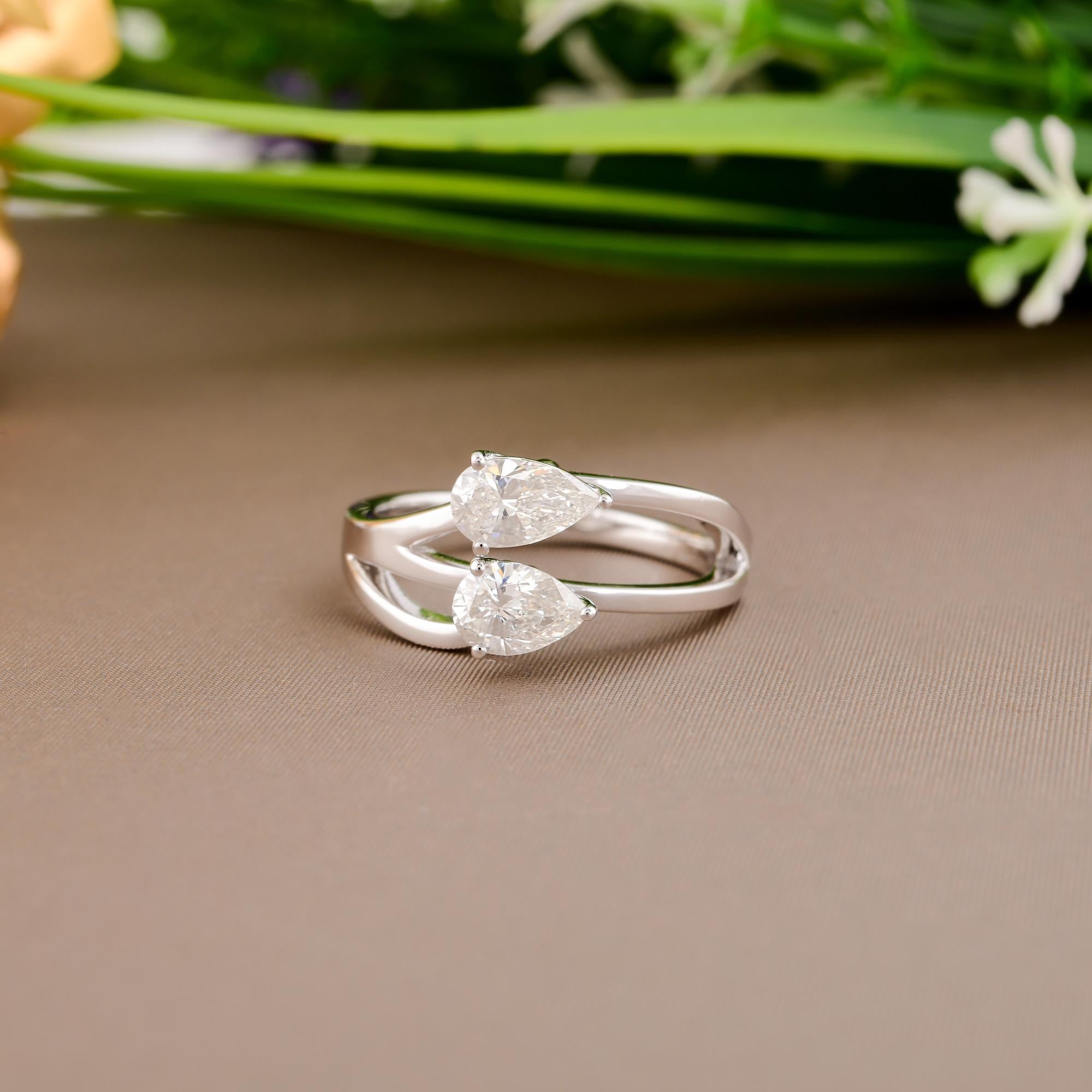 Modern Spectrum Jewels Pear Shape 1.05 Ct SI Clarity HI Color Diamond White Gold Ring For Sale