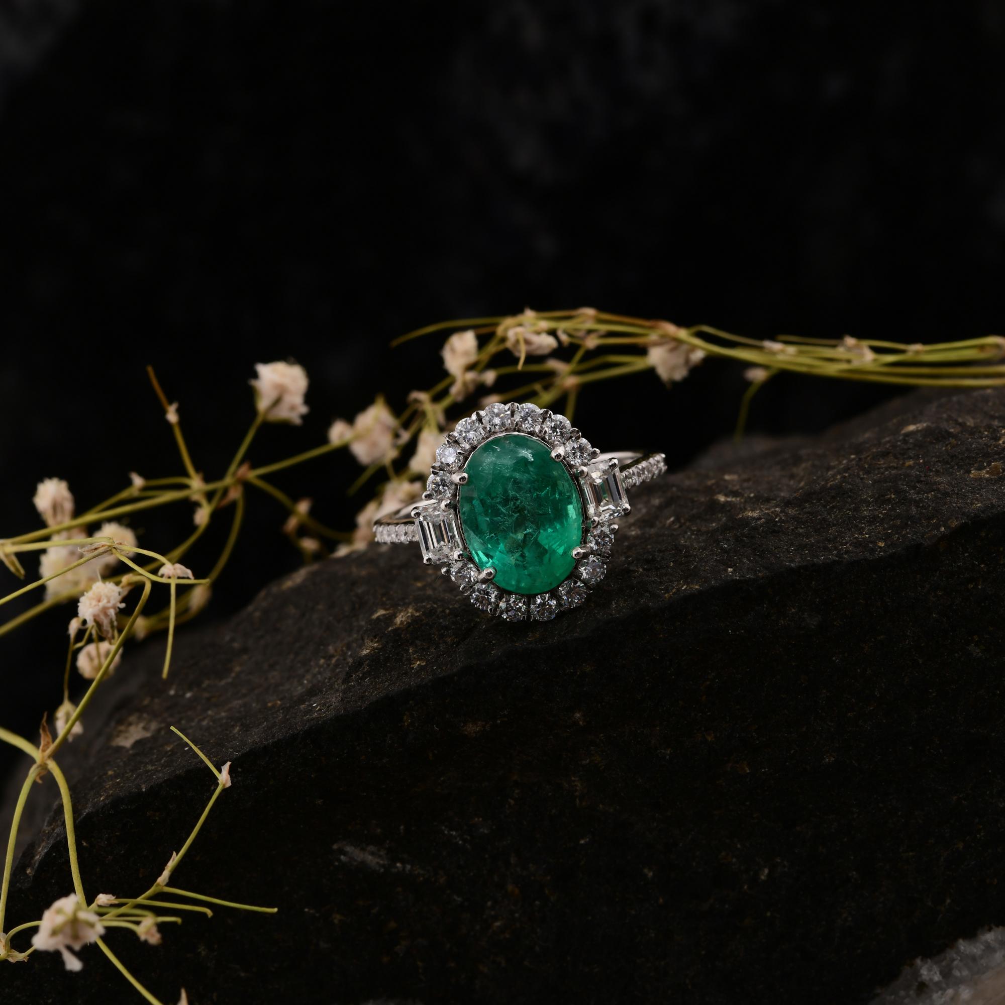 Modern Oval Shape Zambian Emerald Ring SI Clarity HI Color Diamond 14 Karat White Gold For Sale
