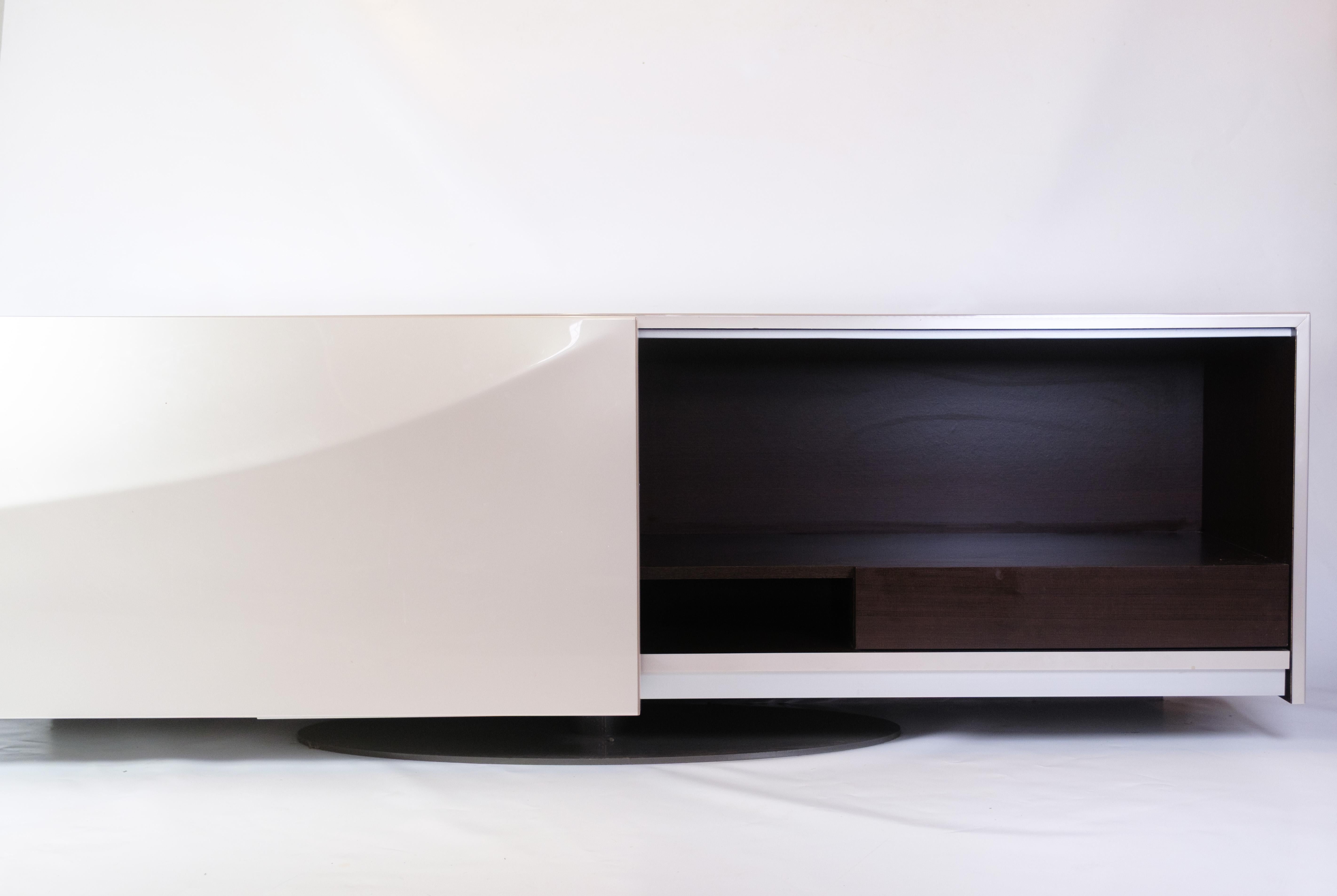 Speed Up Sideboard In High Gloss Grey Painted By Sacha Lakic For Roche Bobois For Sale 3
