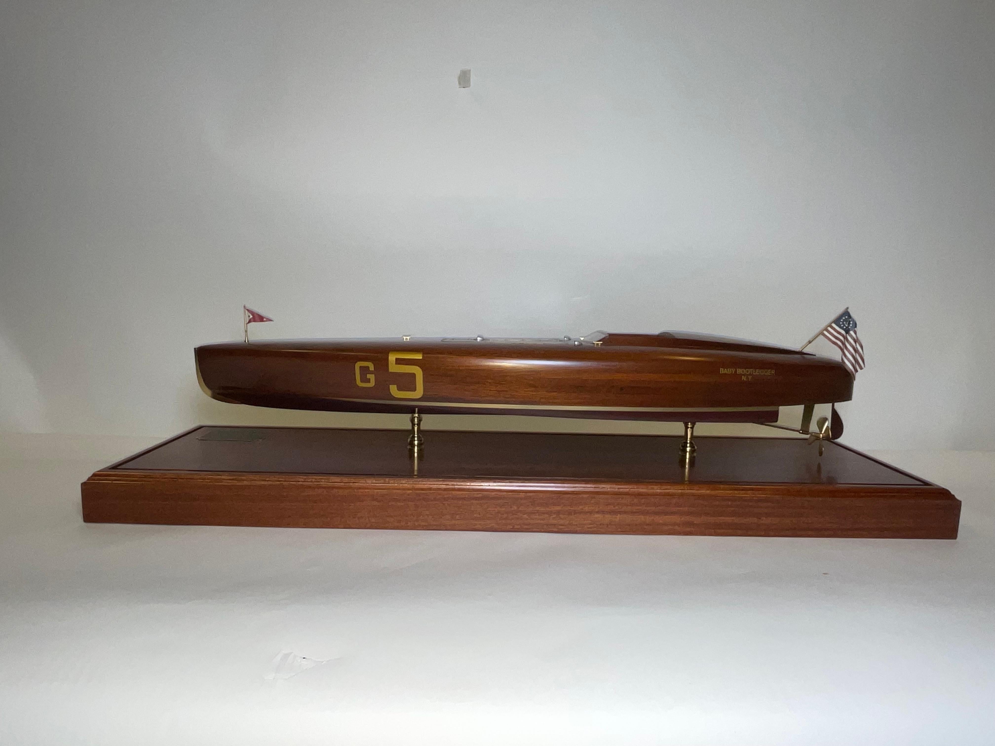 Modèle Speedboat Baby Bootlegger, lauréat de la Coupe d'or, 1925 en vente 8