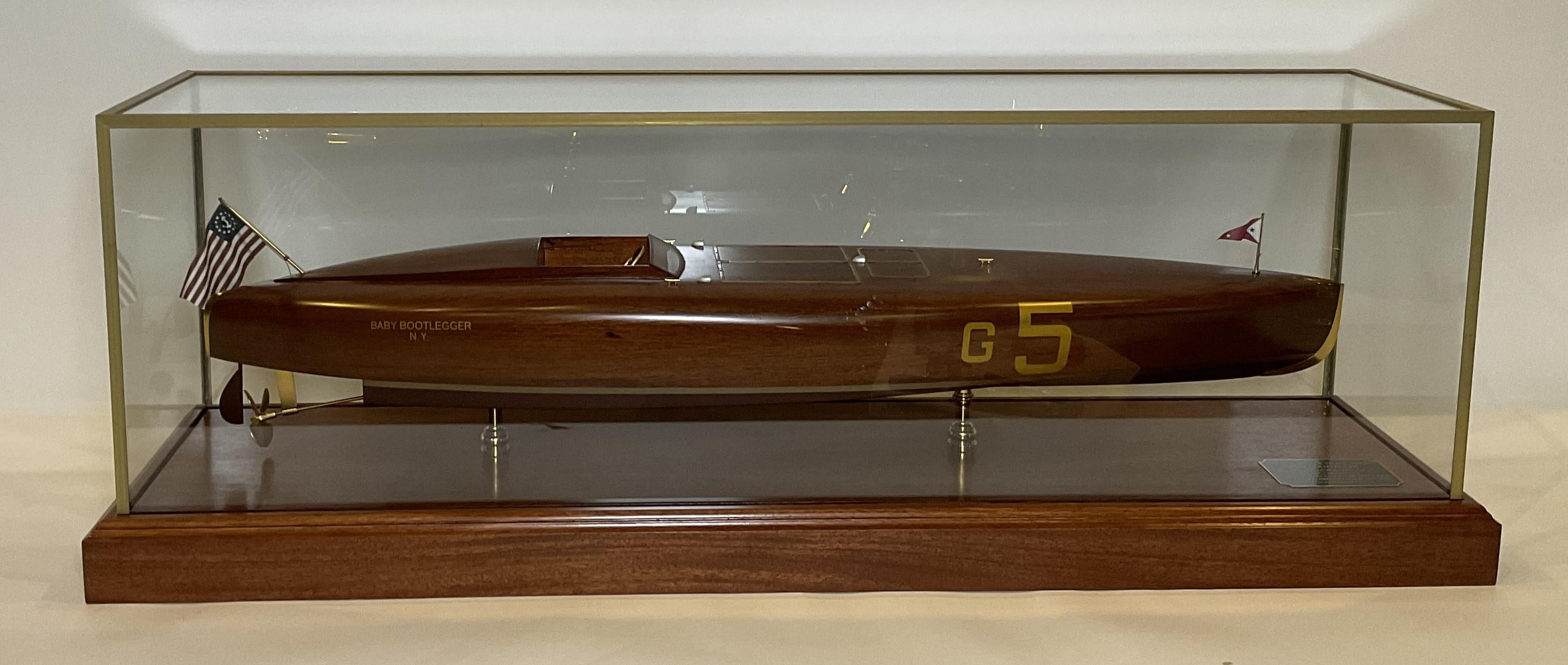 Nord-américain Modèle Speedboat Baby Bootlegger, lauréat de la Coupe d'or, 1925 en vente