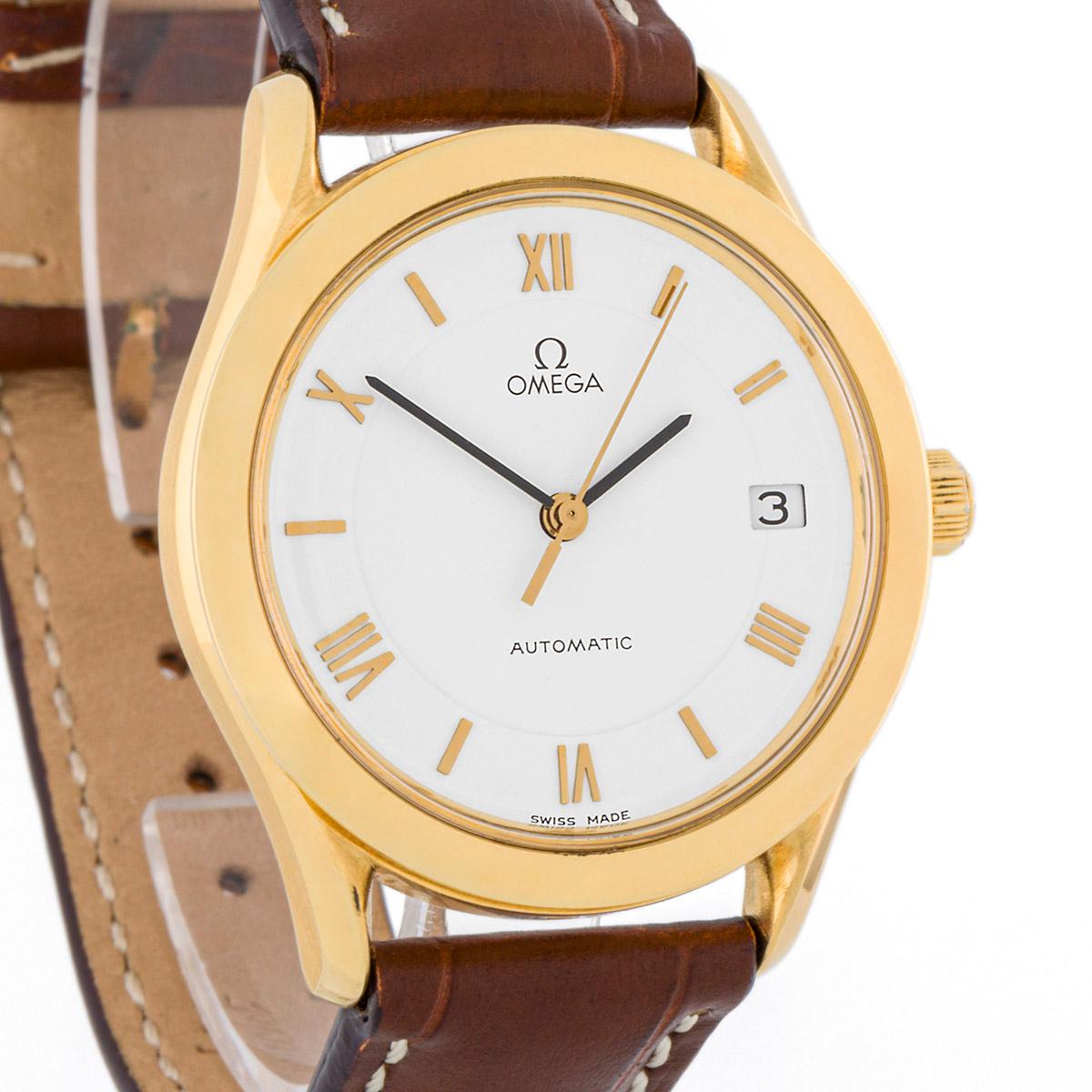 These watches do not have Speedmaster written on them anywhere but the official name that also appears in the Omega Vintage Database is Speedmaster Classic (Heritage).