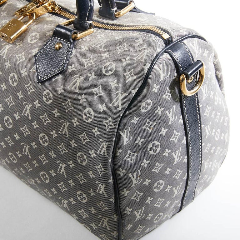 Milla cloth handbag Louis Vuitton White in Cloth - 25410050