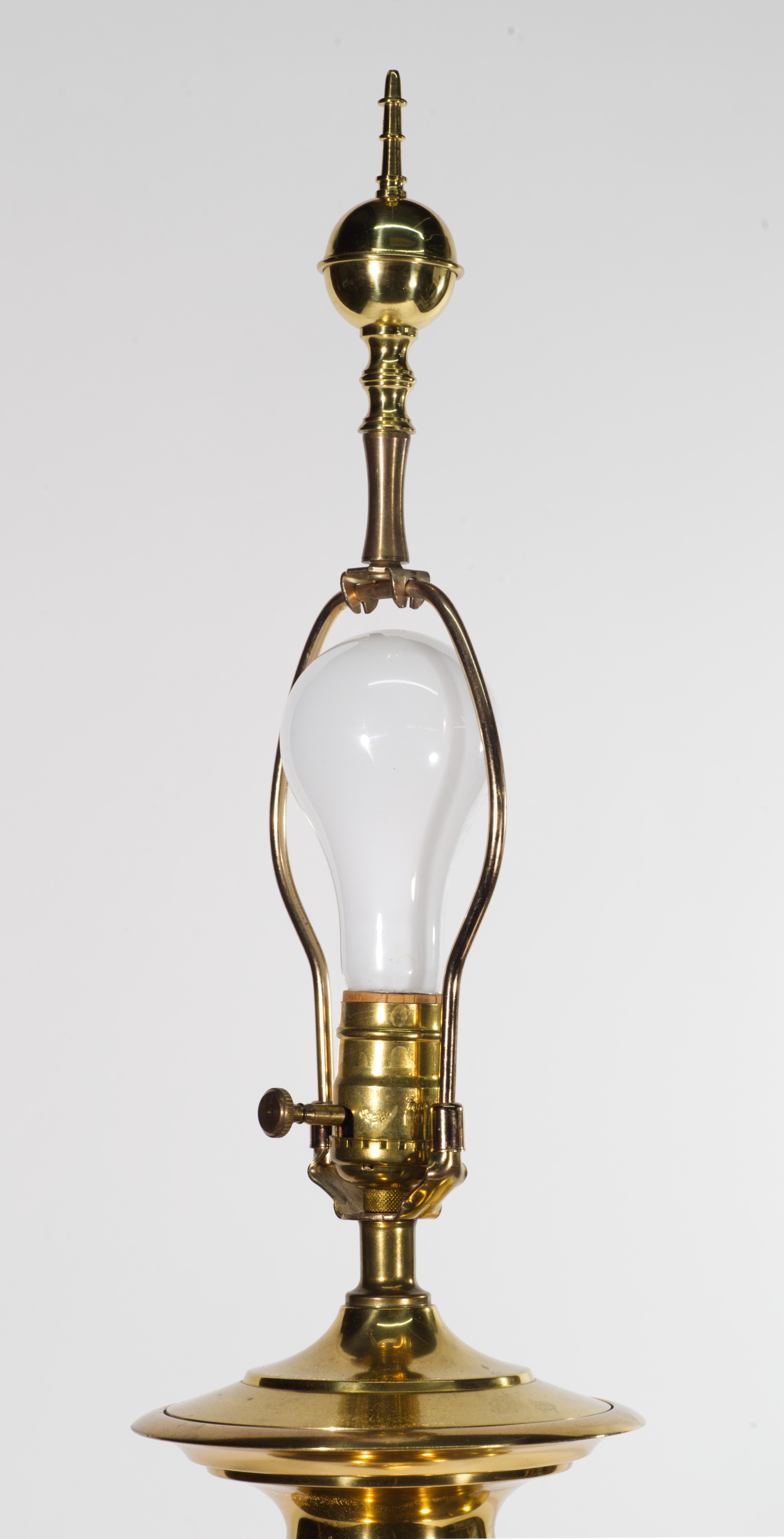 Speer Vintage Große amerikanische Empire-Tischlampe aus Kristall und Bronze, Vintage im Angebot 1