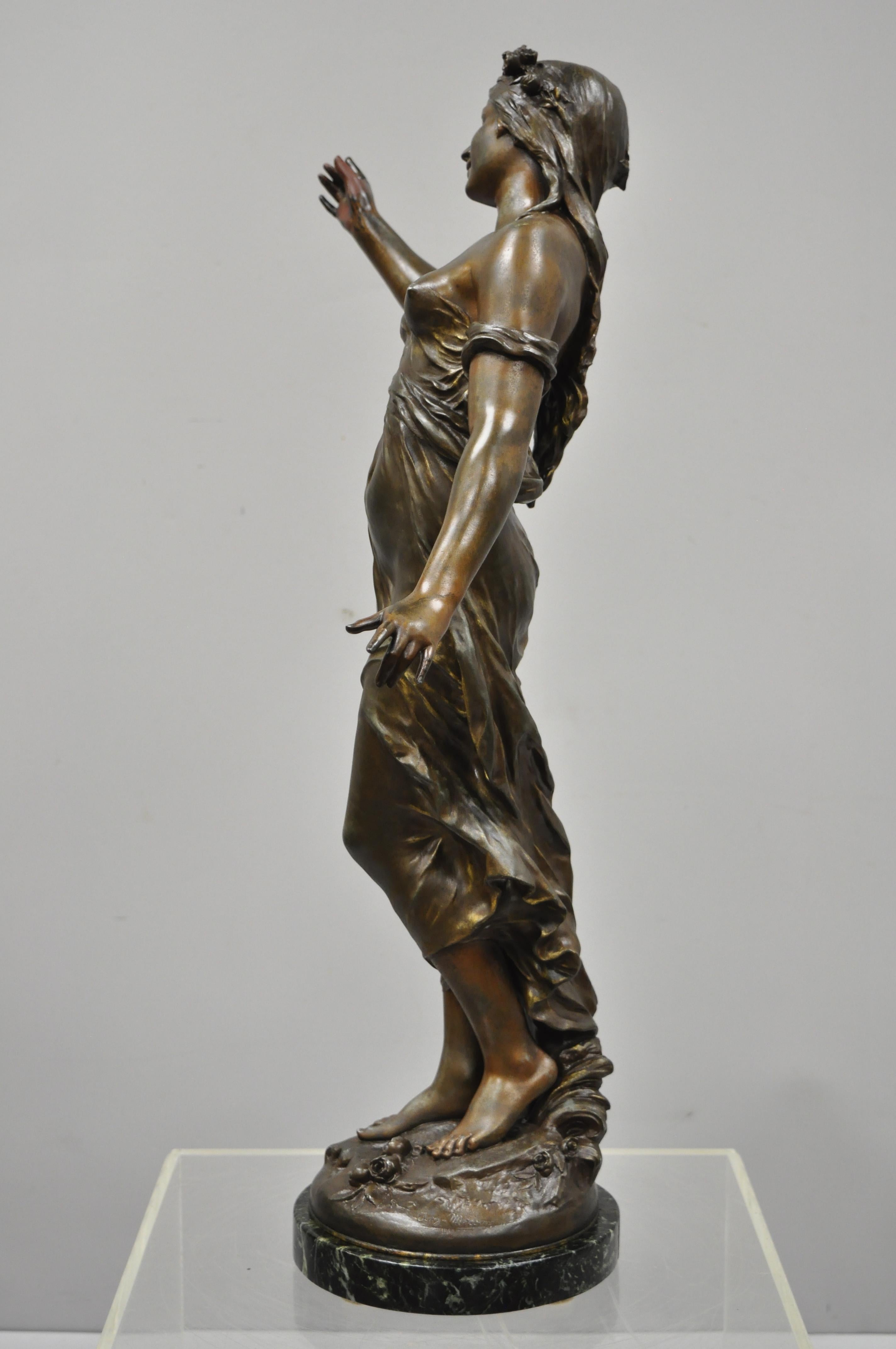 20ième siècle Spelter Art Nouveau Français Femme Vierge Sculpture Statue Signé Auguste Moreau