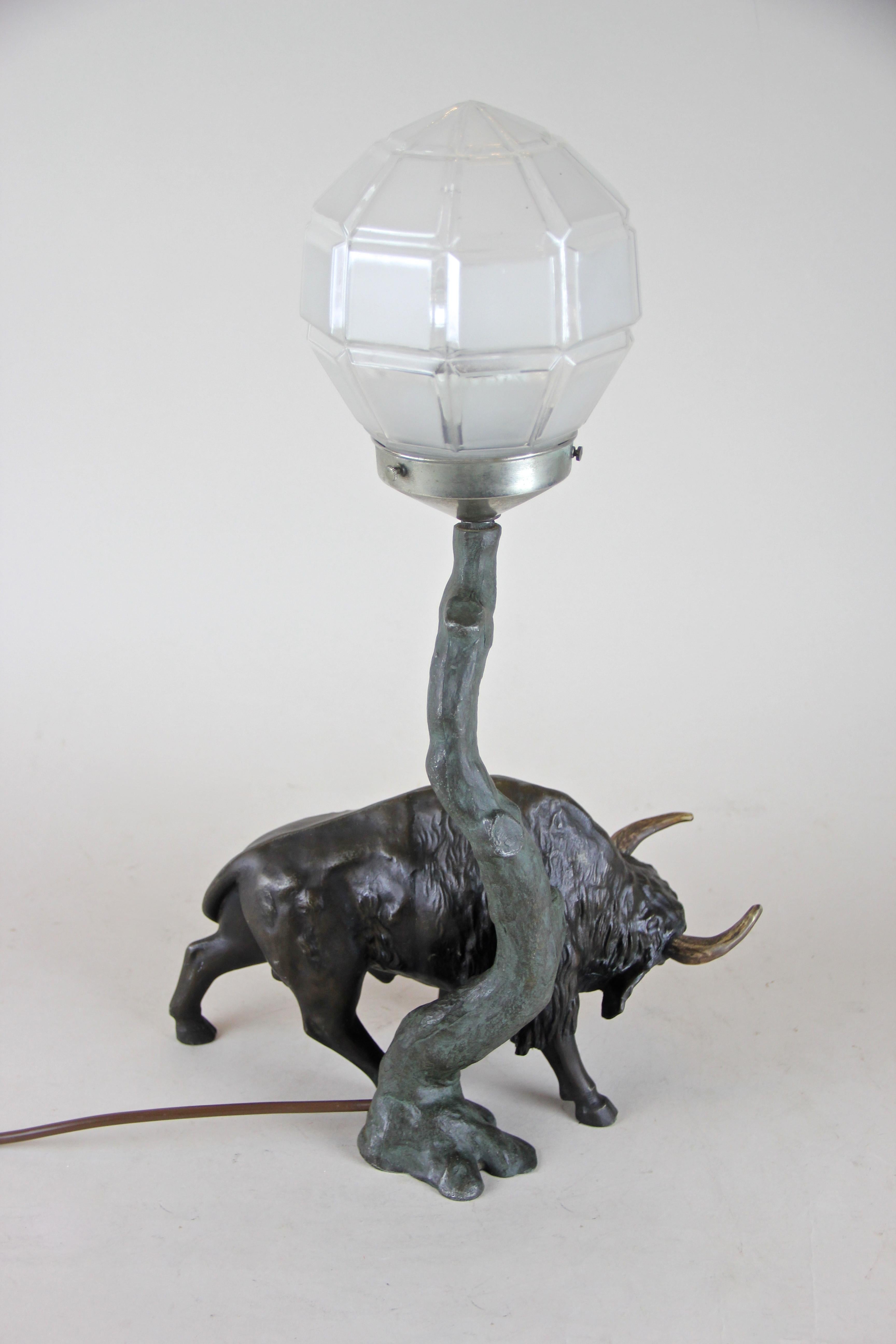 20th Century Spelter Table Lamp with North American Bison Art Nouveau, Austria, circa 1900
