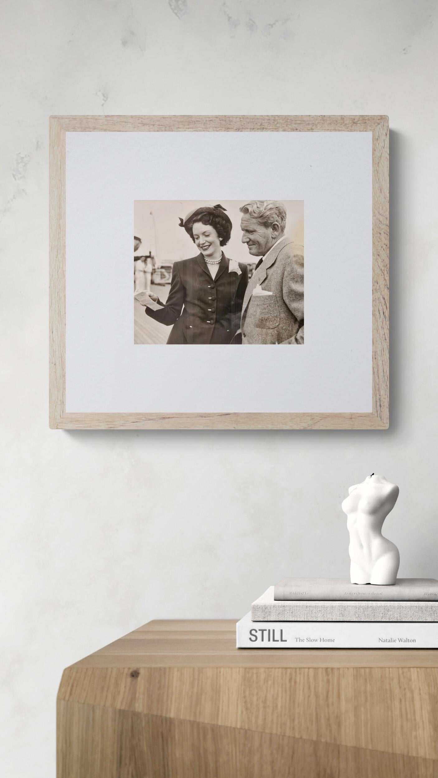 Edward Edward, My Son (mit Deborah Kerr) (20% OFF LIST PRICE) (Moderne), Photograph, von Spencer Tracy