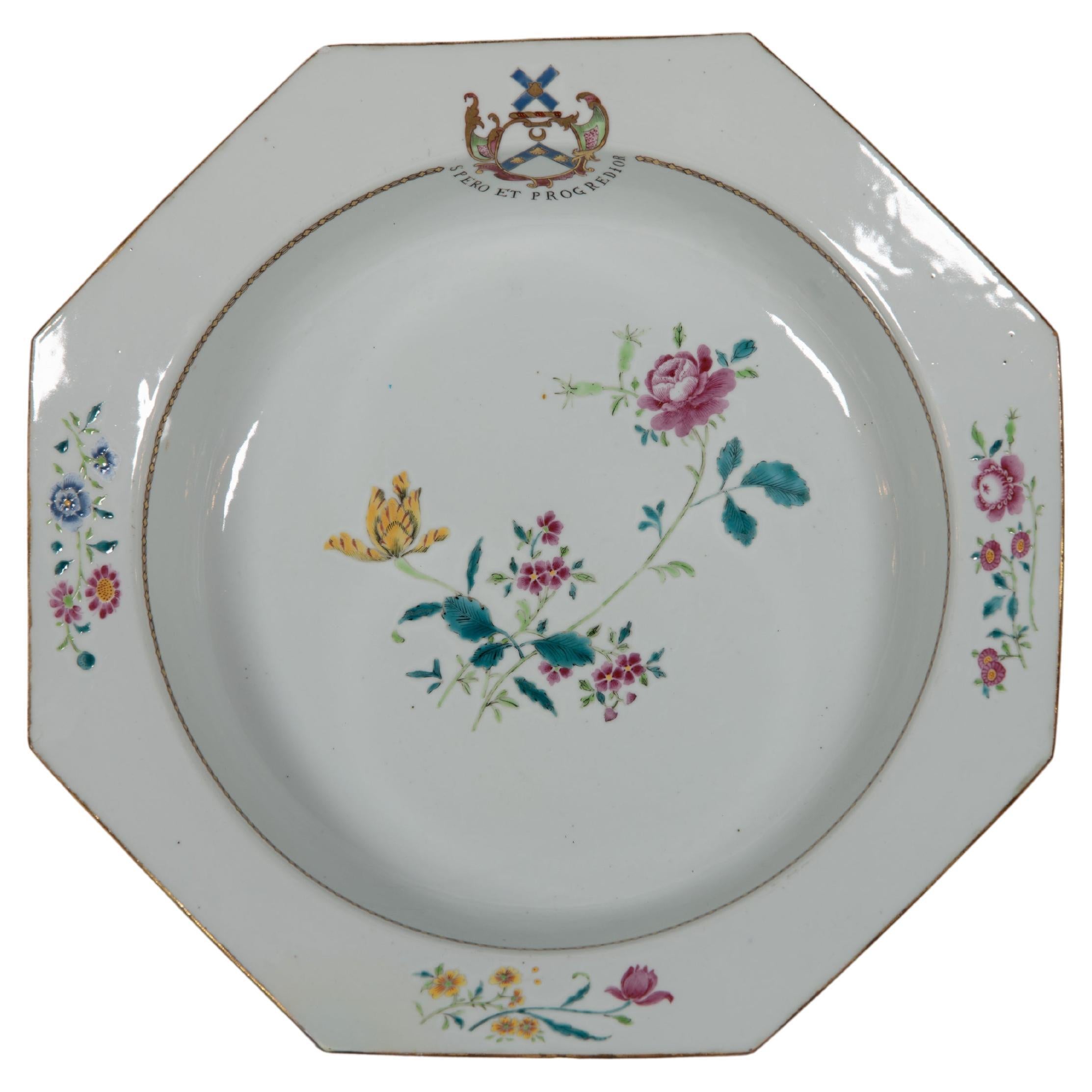 A Famille Rose Armorial Bowl- Pringle of Whytbank- "Spero et Progredior" c.1765 For Sale