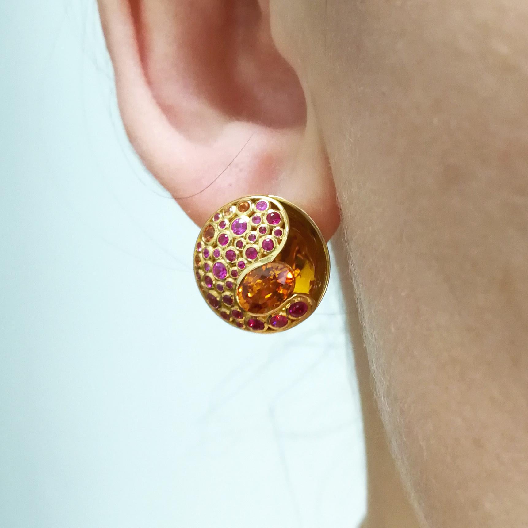 Spessartine 2.59 Carat Ruby Sapphire 18 Karat Yellow Gold Bubble Earrings For Sale 3