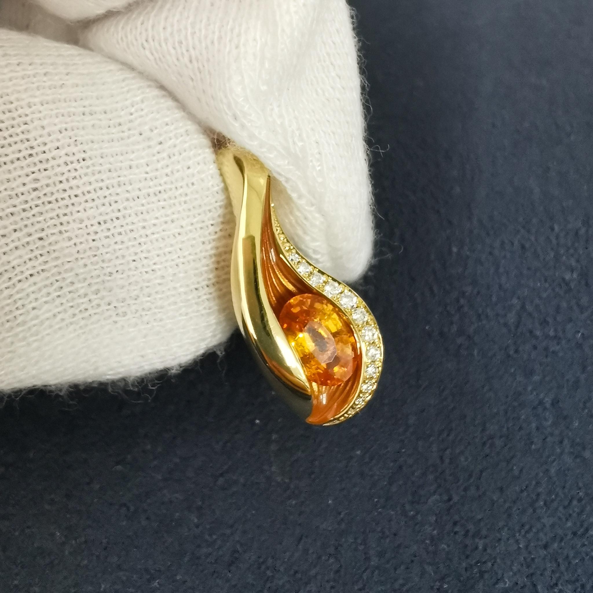 Oval Cut Spessartine Diamonds Enamel 18 Karat Yellow Gold Melted Colors Pendant For Sale