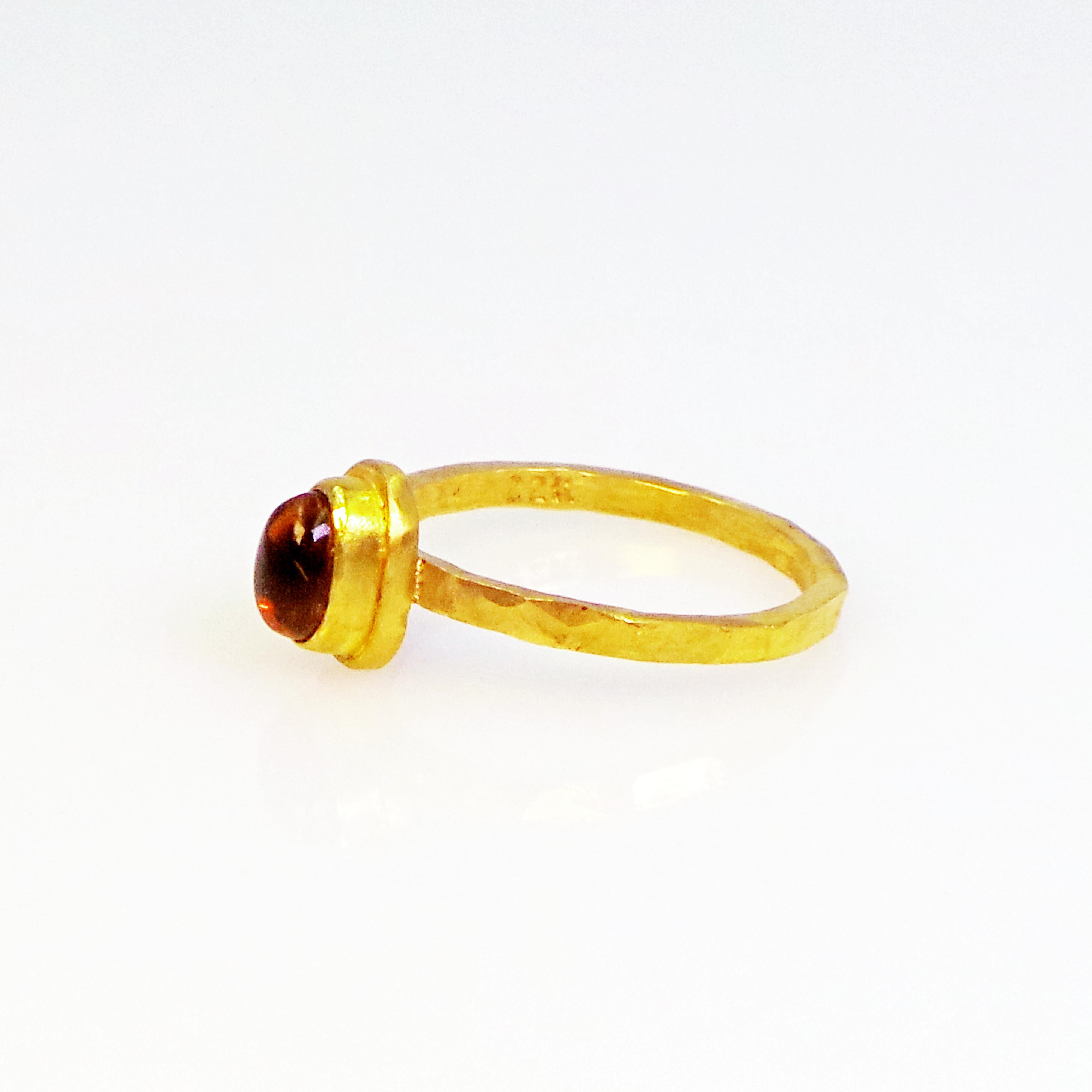 Contemporary Spessartine Garnet 22 Karat Gold Ring and Dangle Earrings Set For Sale