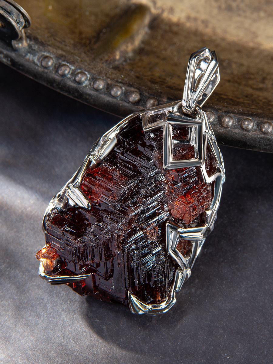 Spessartine Garnet Crystal White Gold Pendant Raw Uncut Gem Magic Unisex In New Condition For Sale In Berlin, DE