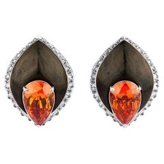 Pendientes de granate
