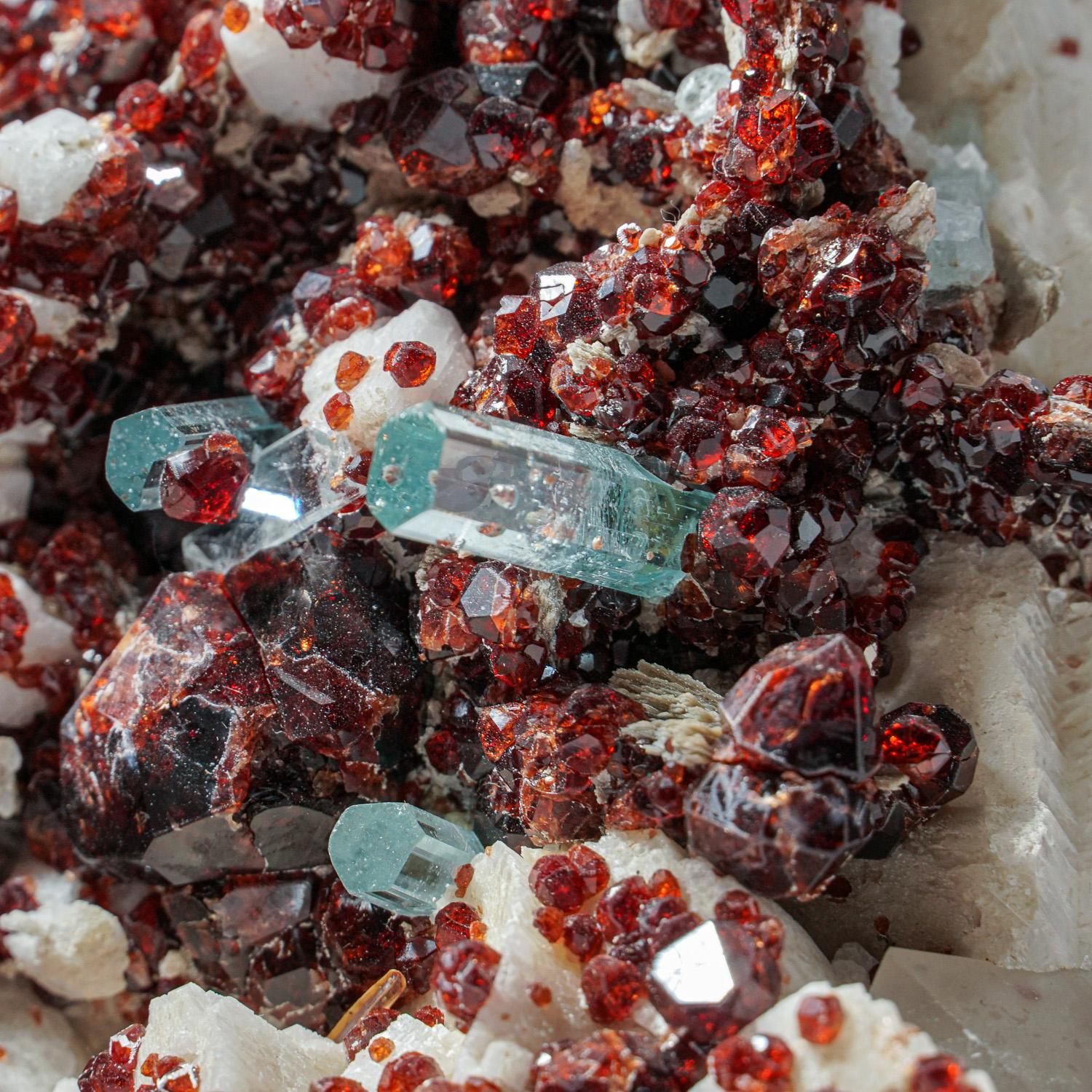 Spessartine Garnet with Aquamarine Crystals on Albite from Pakistan For Sale 1