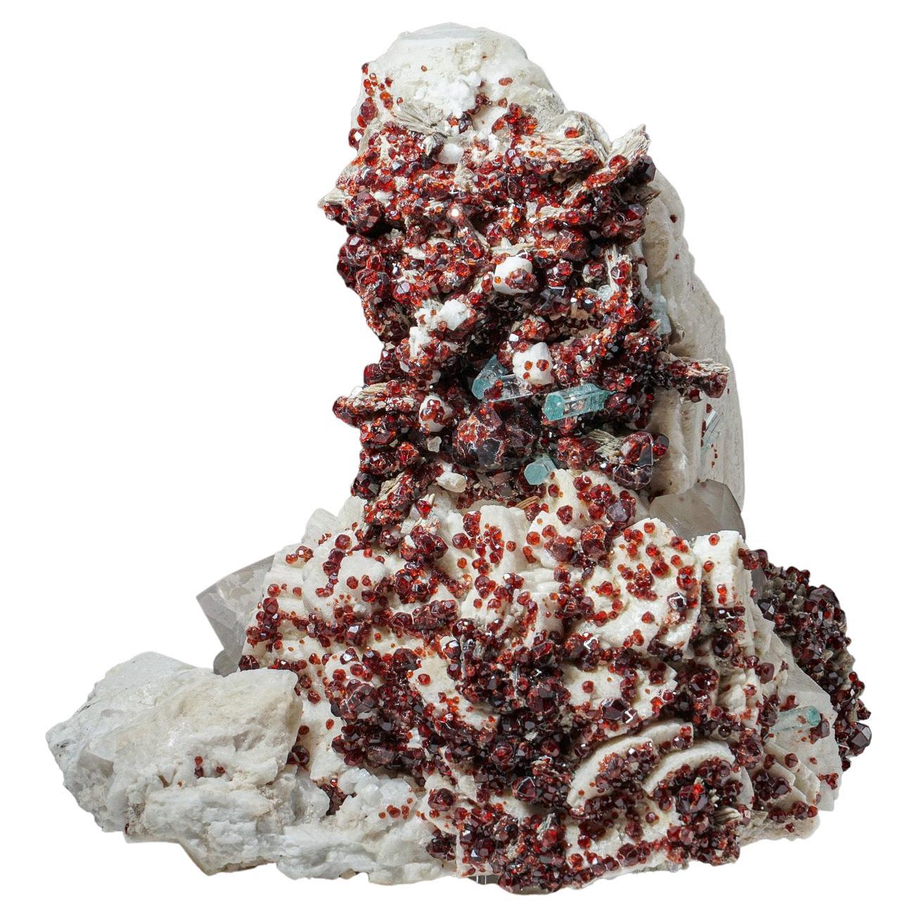 Spessartin Granat mit Aquamarinkristallen auf Albit aus Pakistan