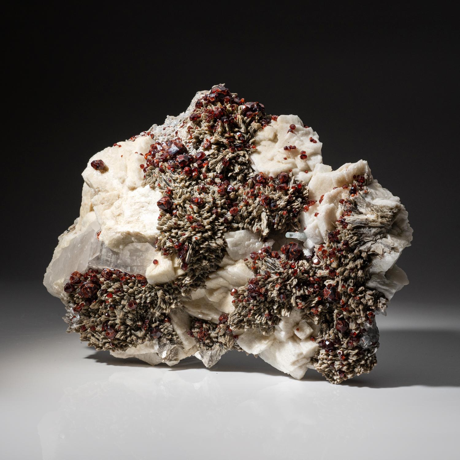 Other Spessartine Garnet with Muscovite on Albite Matrix From Fujian, China For Sale