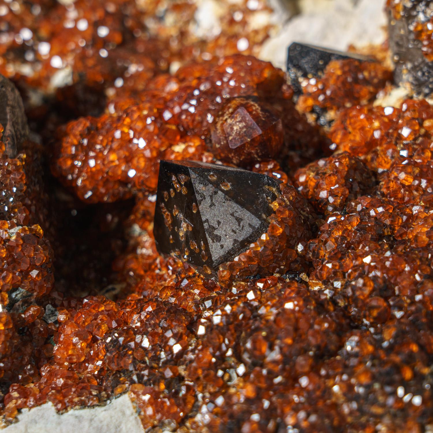 Spessartine Garnet with Smoky Quartz from Fujian, China In Excellent Condition For Sale In New York, NY