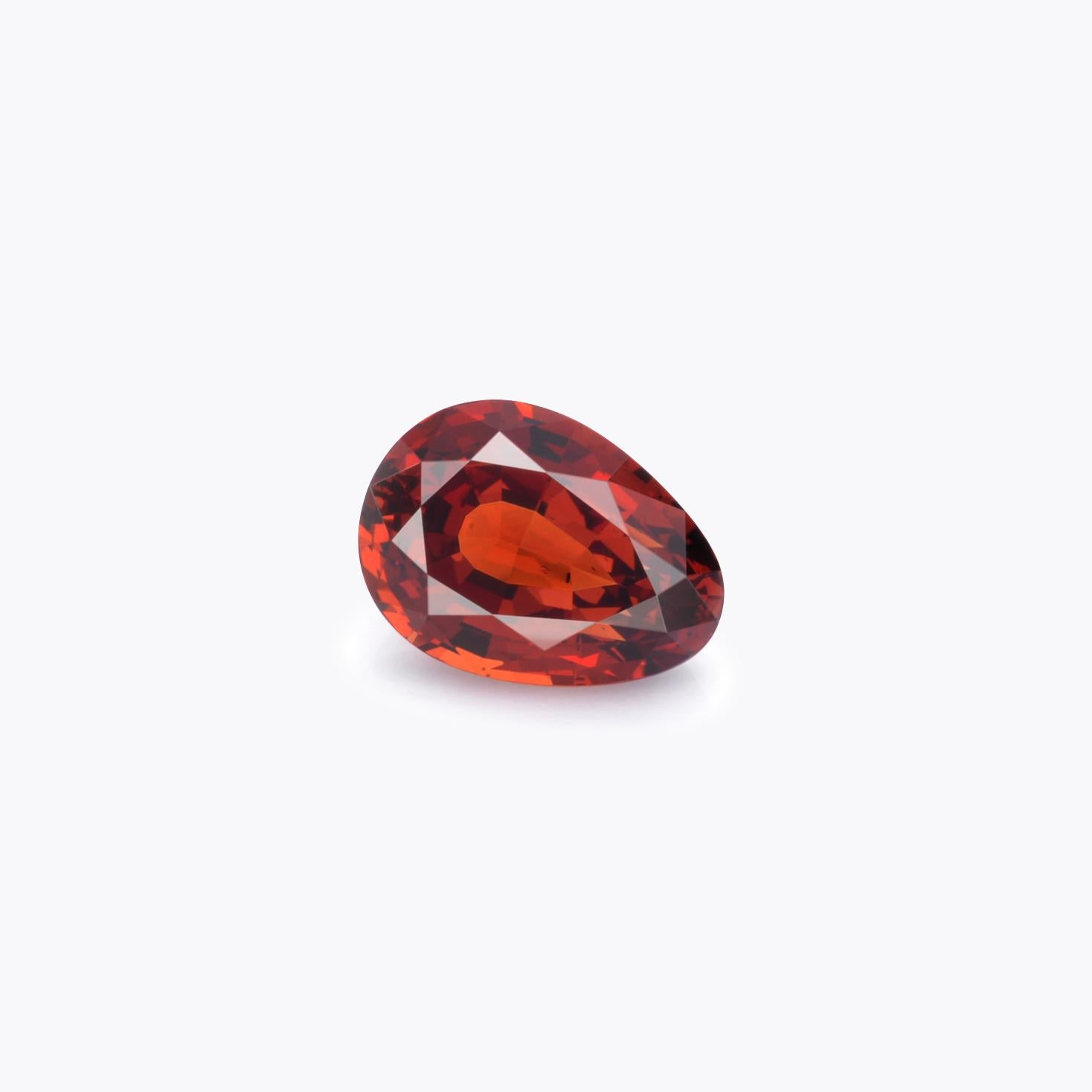 Contemporain Bague en grenat spessartite non monté en forme de poire de 6,74 carats en vente