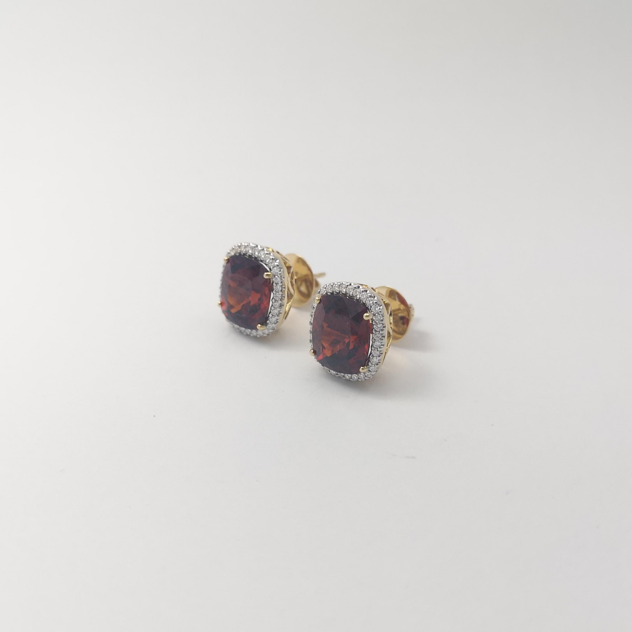 Boucles d'oreilles en or 18 carats avec grenat spessartite et diamant en vente 2