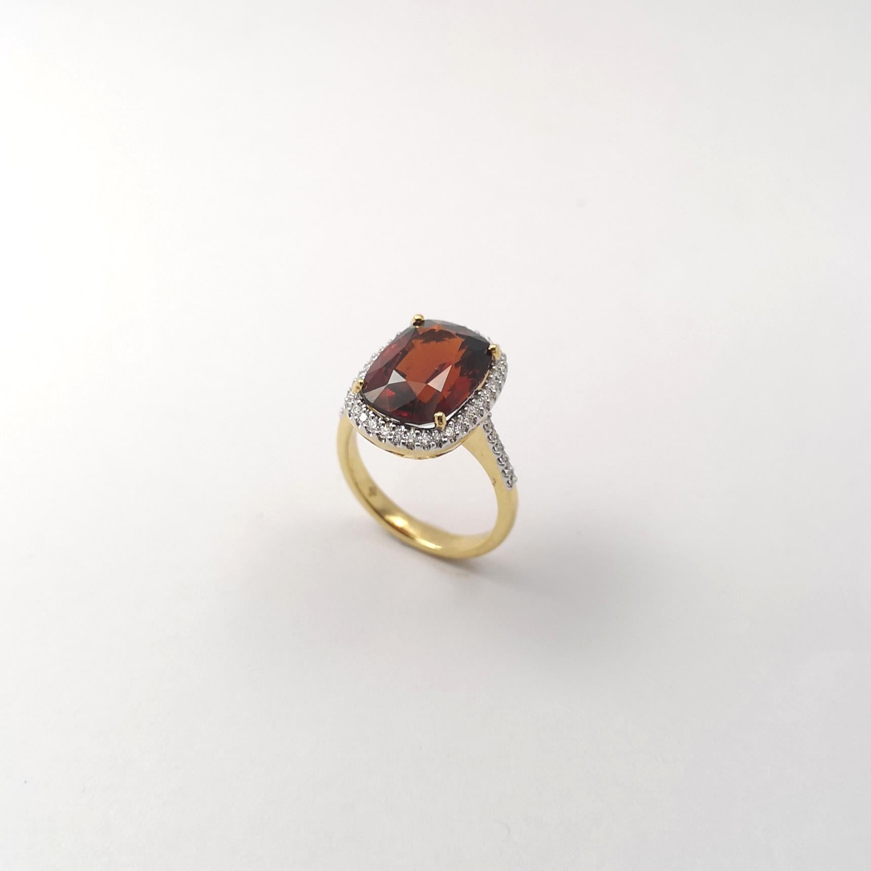 Bague en or 18 carats sertie de grenats spessartites et de diamants en vente 7