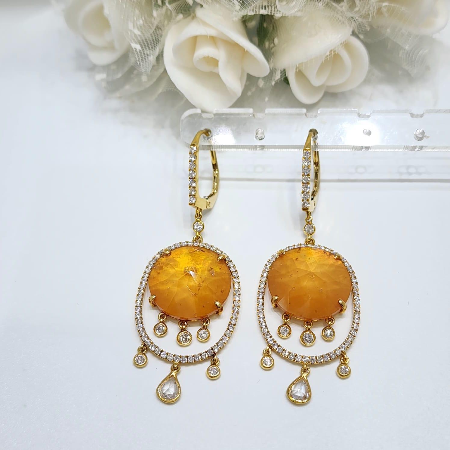 Pendants d'oreilles en or jaune 18 carats avec double diamant en cristal de roche spessartite en vente 2
