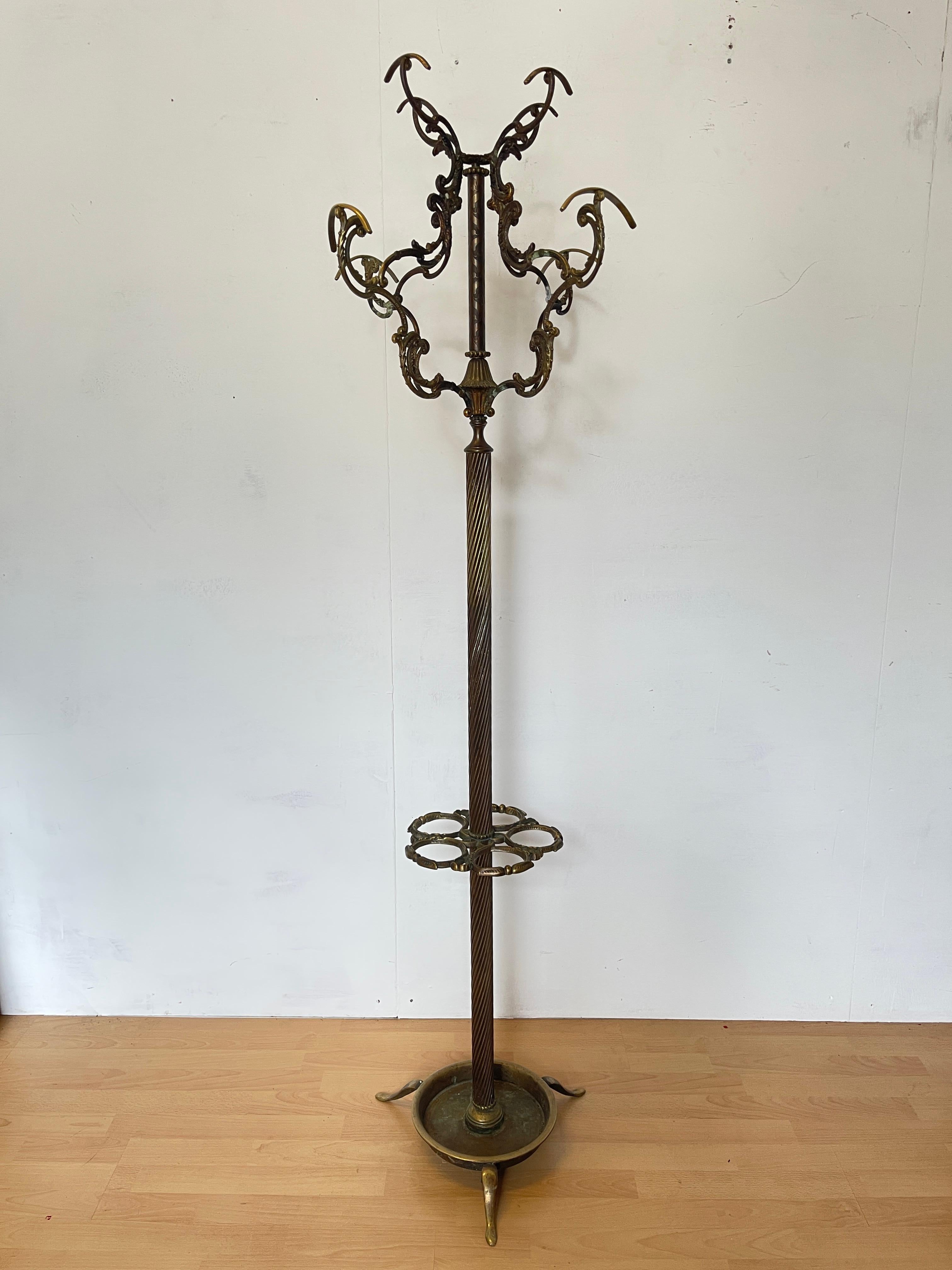 Hand-Crafted Spectacular forged bronze coat rack with elegant details For Sale