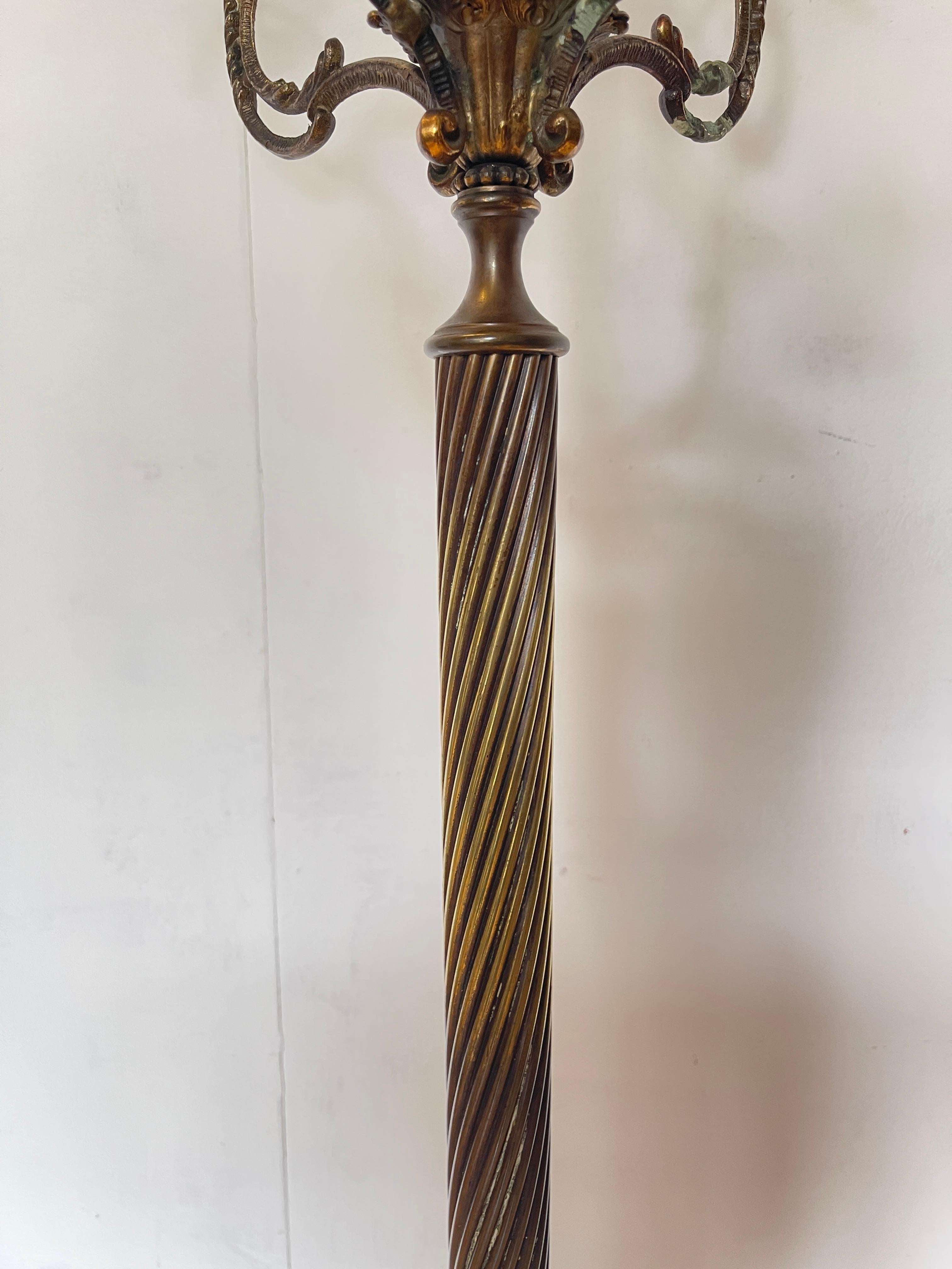 Spectacular forged bronze coat rack with elegant details In Good Condition For Sale In Cantù, IT