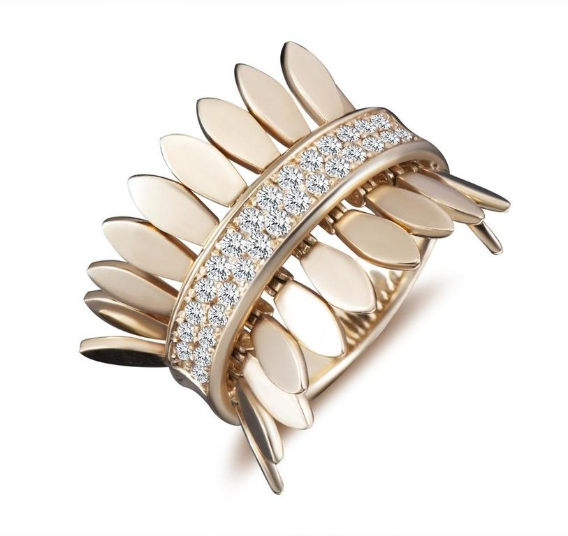 Modern Gold Kinetic Petal Diamond Cocktail Ring In New Condition For Sale In Toronto, Ontario