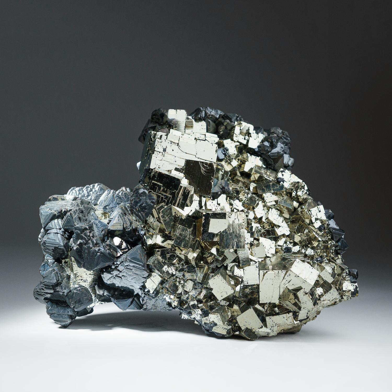 Sphalerite with Pyrite from Casapalca District, Huarochiri Province, Peru For Sale 1