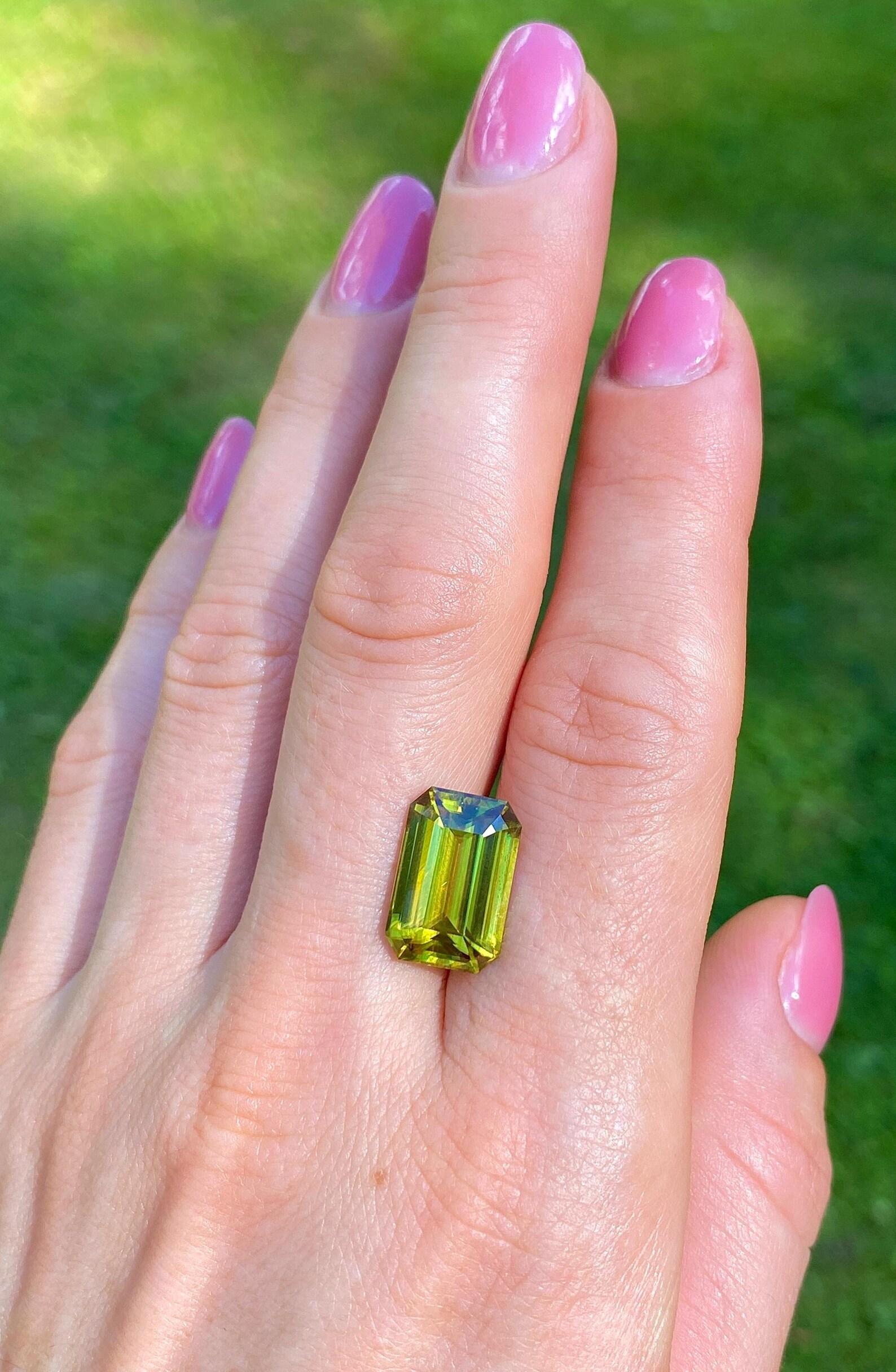 Sphene 8.39Ct natürlicher loser Edelstein, Octagon-Schliff, Madagaskar, GFCO zertifiziert im Angebot 5