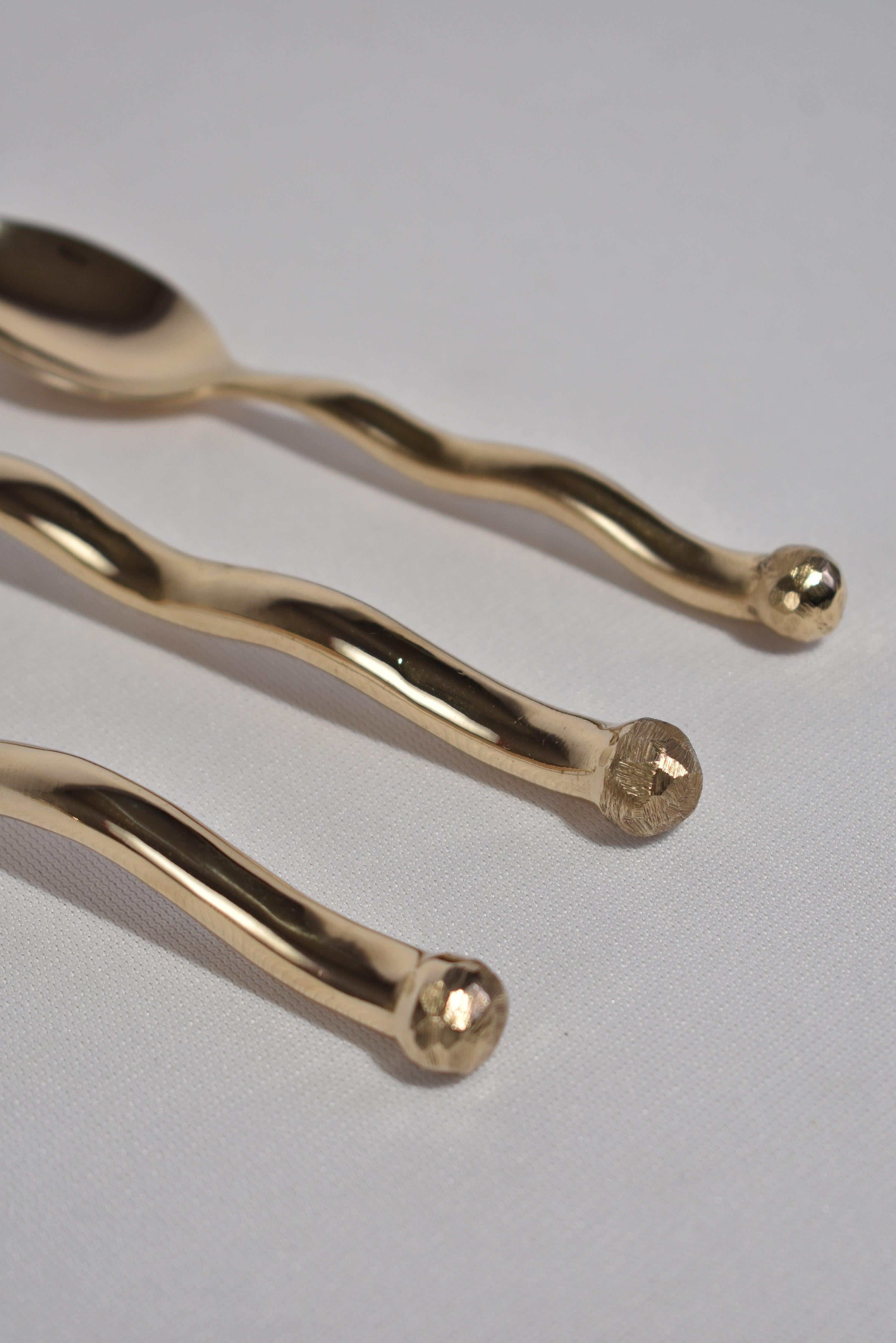 Sphere 5-Piece Flatware Set in Bronze In New Condition In Richmond, VA