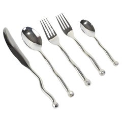Sphere 5-Piece Flatware Set in Silver