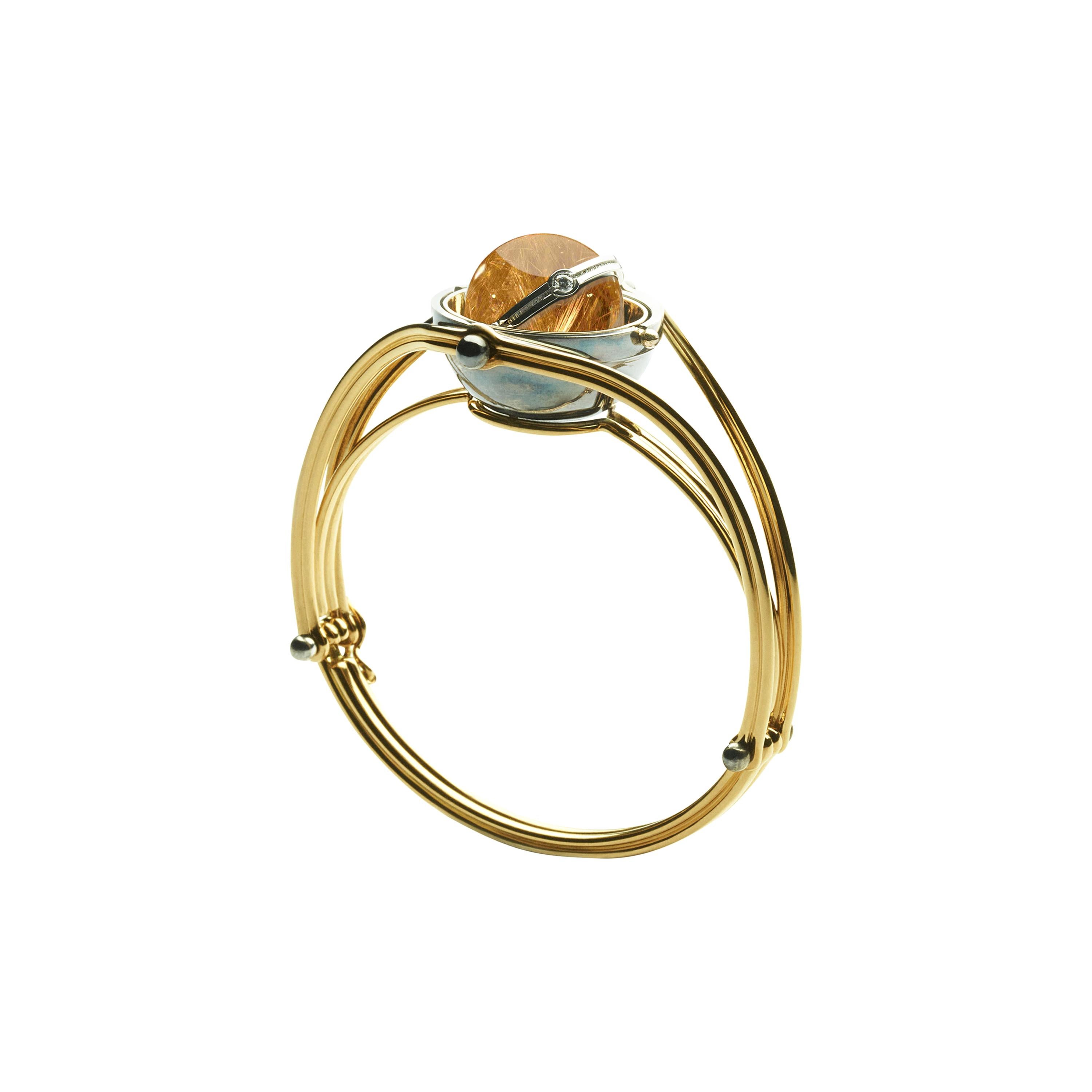 Diamonds Quartz Sphere Bracelet in 18k yellow gold by Elie Top