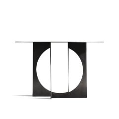 Mesa Art Decó Esfera Recortada en Acabado Acero Ennegrecido