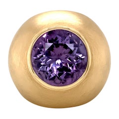 Georg Spreng - Sphere Ring Ball 18 Karat Yellow Gold with lilac Amethyst round