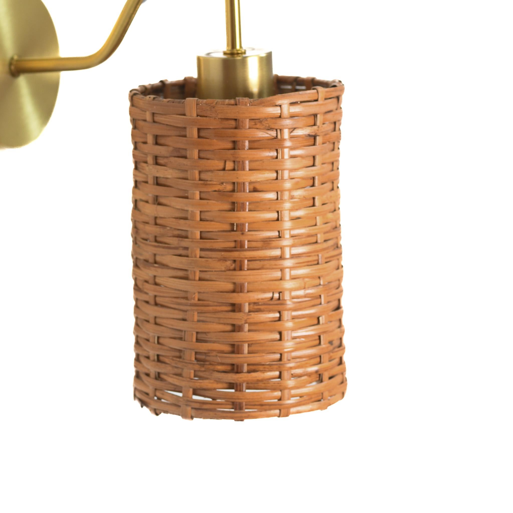 Kugelförmiger Wandleuchter aus Rohr und Messing (Rattan) im Angebot