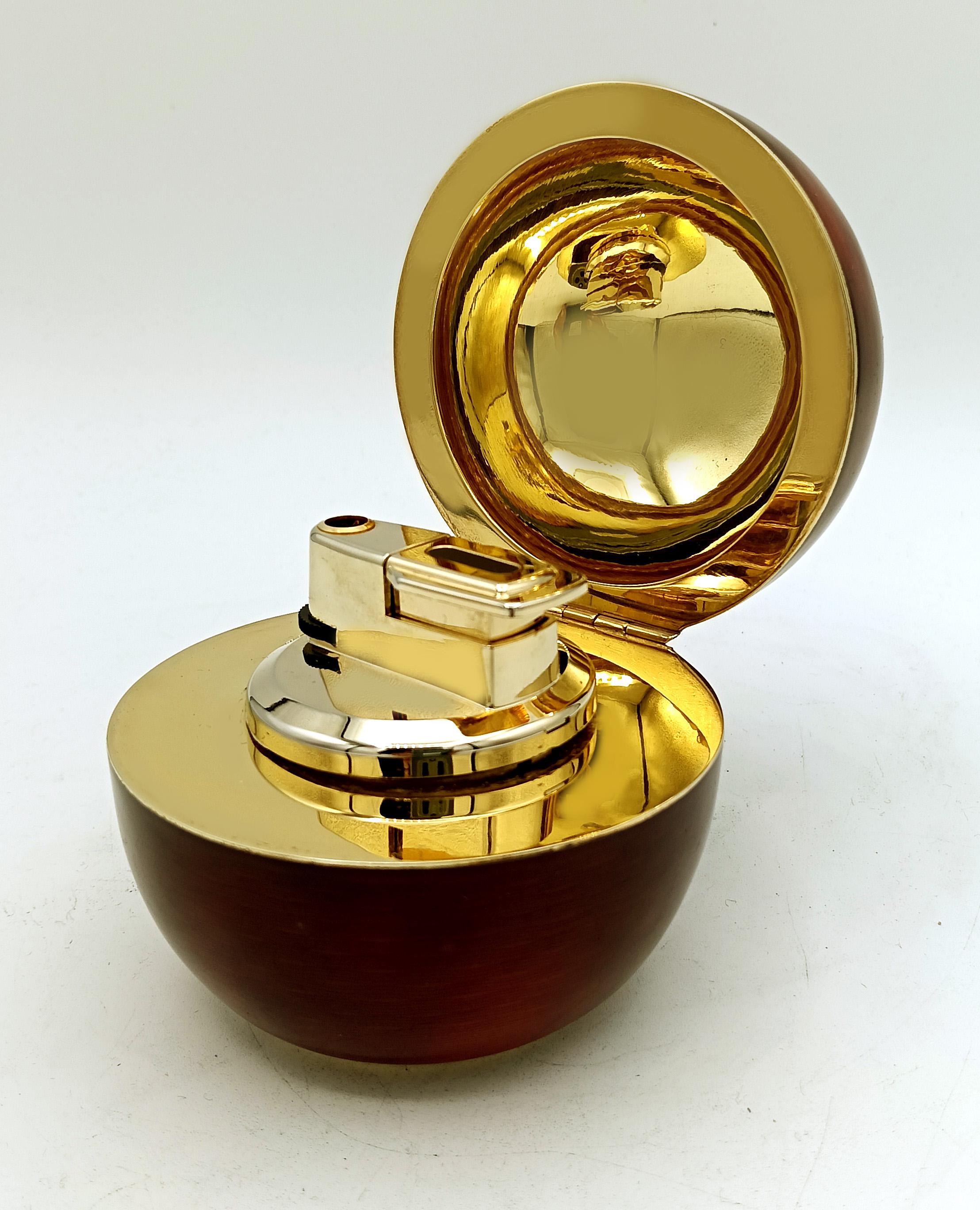 Sphere table cigarette lighter Red enamel Salimbeni For Sale 11