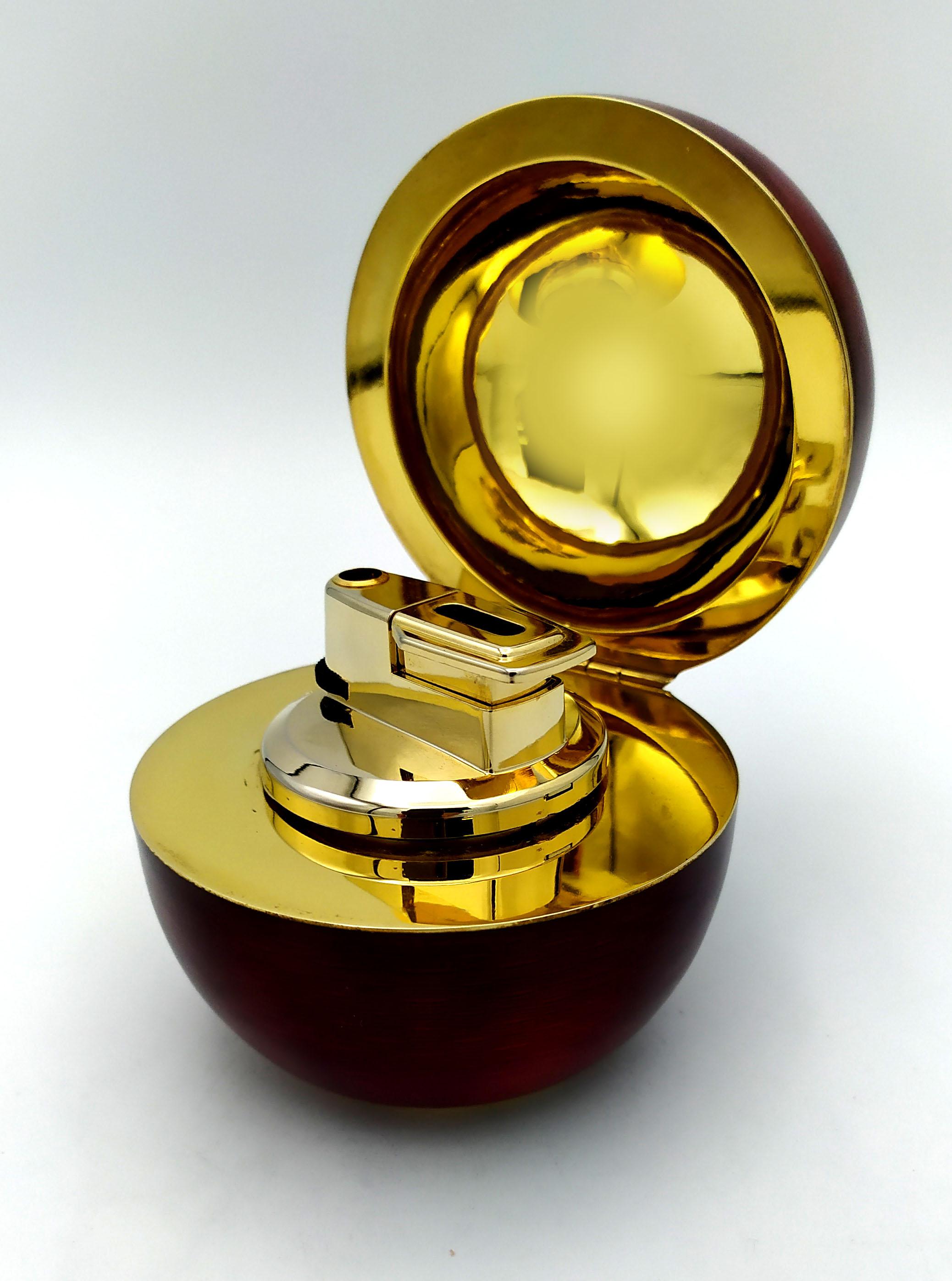 Italian Sphere table cigarette lighter Red enamel Salimbeni For Sale