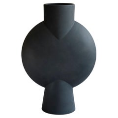 Vase sphérique géant - café par 101 Copenhagen