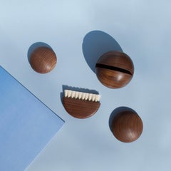 Sphere Walnut Vinyl Record Lovers Set by VUUV Works